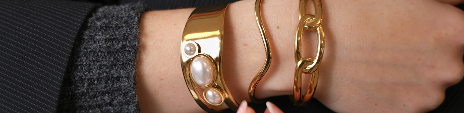 Ontdek onze nieuwe roestvrij stalen armbanden collectie Ontdek onze nieuwe roestvrij stalen armbanden collectie